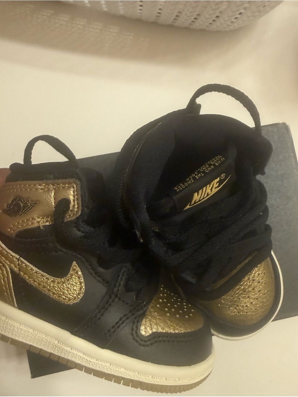 Nike Jordan OG 1 Toddler Black and Gold High-Top Sneakers size 4C